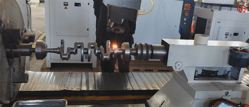 汽車發(fā)動(dòng)機(jī)曲軸激光淬火修復(fù)加工